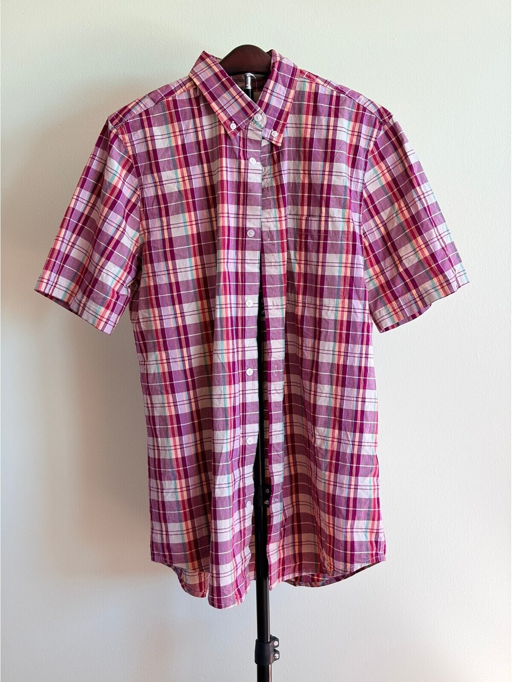 St. John’s Bay Men’s LT Burgundy Plaid Short Sleeve Button-Down Shirt NWOT